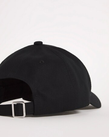 BOSS Black Iconic Logo Cap