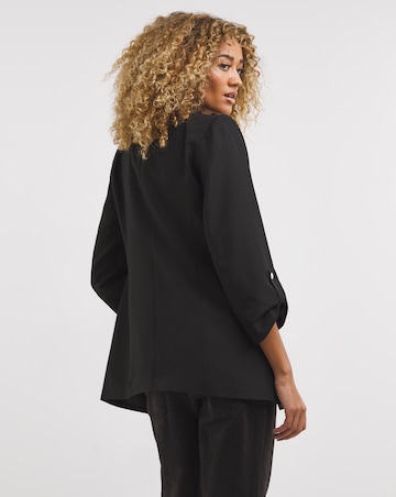 Black Throw on Blazer